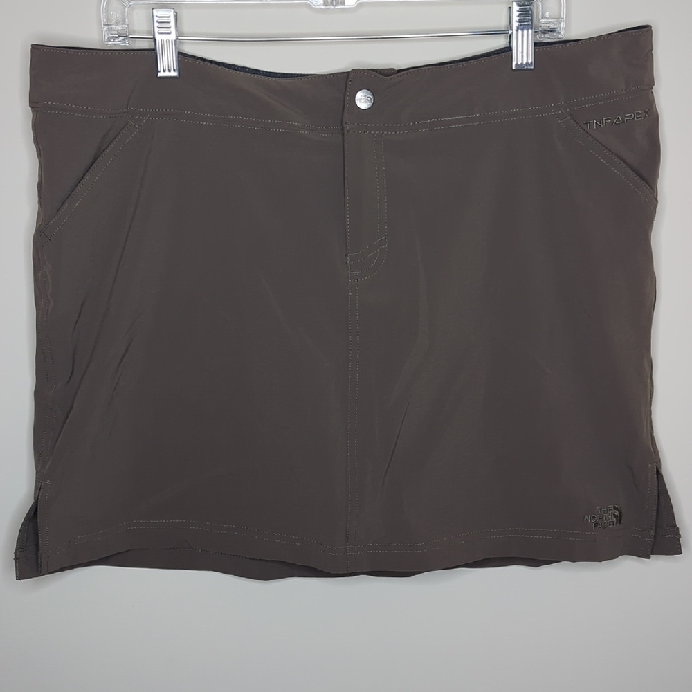 The North Face Dark Brown Skort Size 16